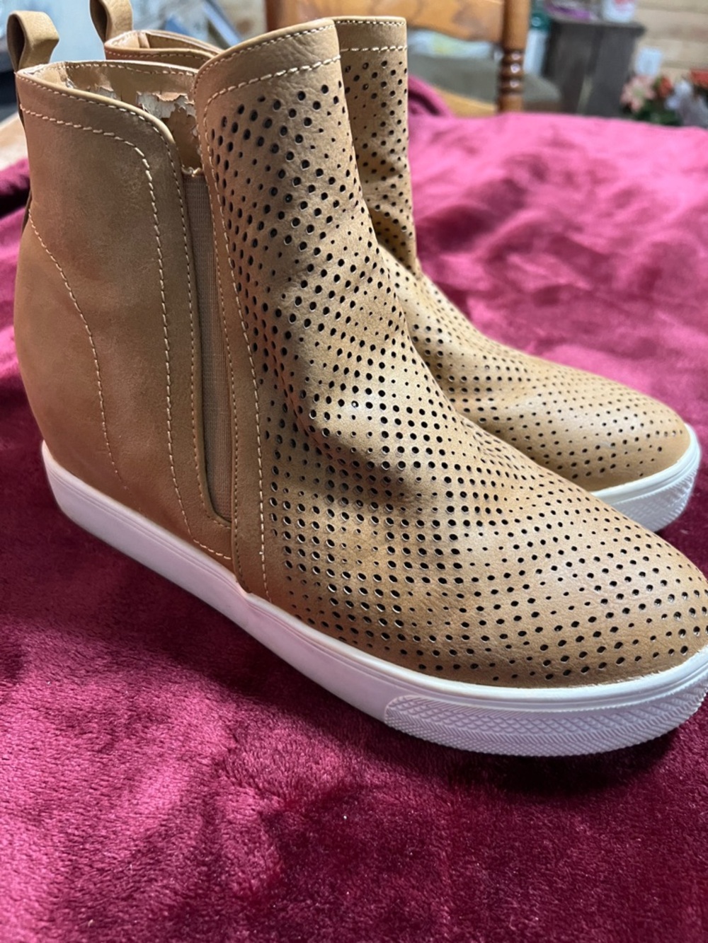 Women’s Perforated Tan Wedge Sneakers